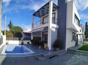 Luxury Villa Victoria, Nea Iraklitsa